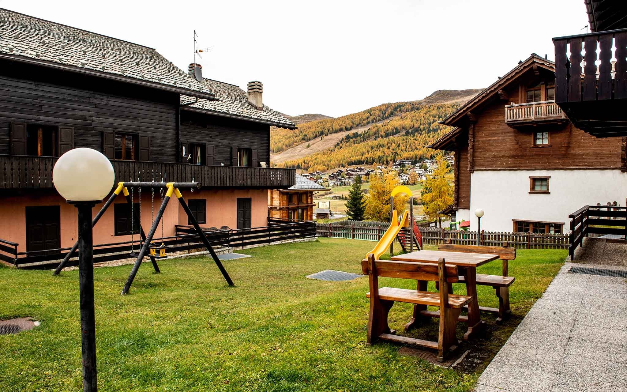 Sara Apartments - Via Rin 443-Q